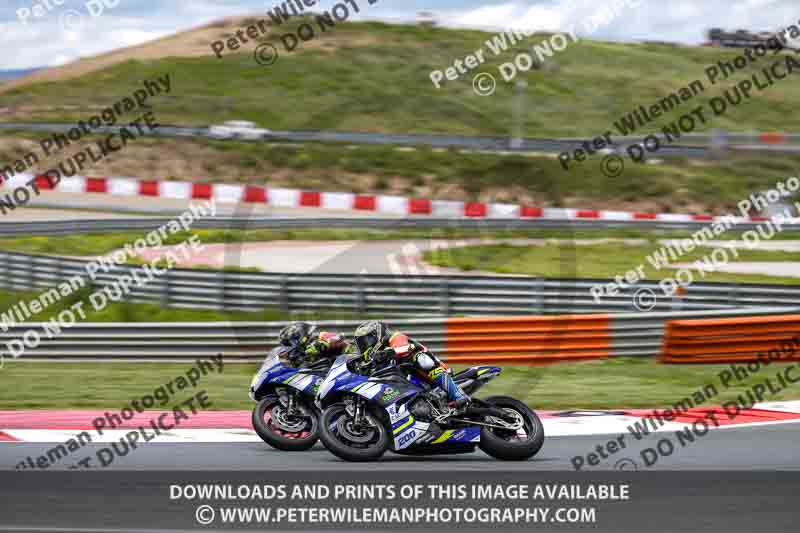 cadwell no limits trackday;cadwell park;cadwell park photographs;cadwell trackday photographs;enduro digital images;event digital images;eventdigitalimages;navarra;no limits trackdays;peter wileman photography;racing digital images;trackday digital images;trackday photos
